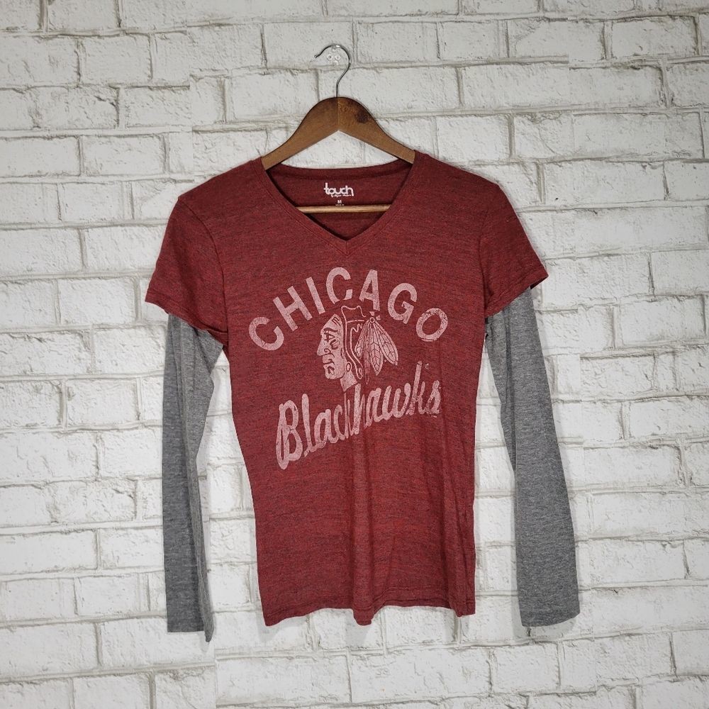 Touch by Alyssa Milano Chicago Blackhawks tee